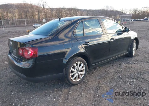2010 Volkswagen Jetta Limited Edition from USA, damaged, VIN 3VWRZ7AJXAM158192